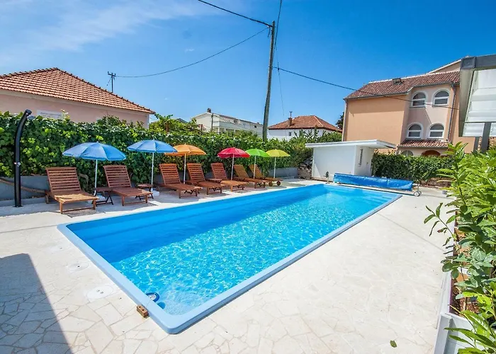 Apartamento Gardelin Superior 2 *