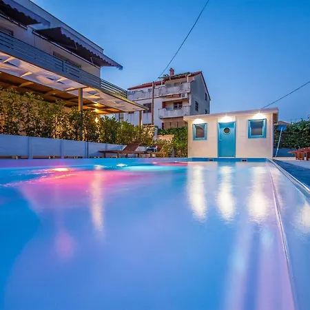 Gardelin Superior 2 Apartment *